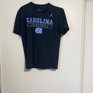 Nike Men's Dark Blue Carolina Basketball Tee